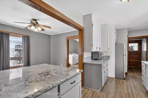 128 State St, Eaton Rapids, MI 48827 photo 8