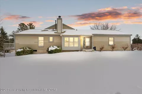 7332 Chellmar Dr #48, Lansing, MI 48917