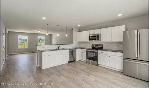 13865 Kaleidoscope Dr, Dewitt, MI 48820 photo 4