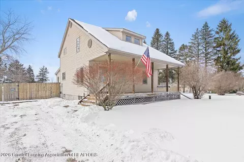 4801 Cemetery Rd, Fowlerville, MI 48836