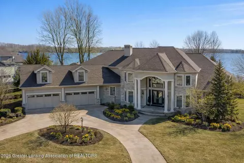 6299 Quail St, Haslett, MI 48840