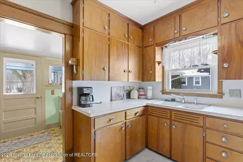 Kitchen - 303 W Washington St, Dewitt, MI 48820 photo 2 of 3
