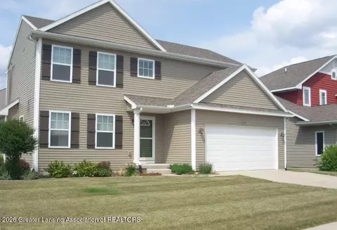 15045 Loxley Ln, Lansing, MI 48906