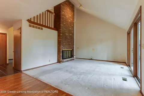 Living - 1991 Cimarron Dr, Okemos, MI 48864 photo 4 of 9