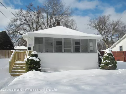 1114 Hamilton St, Jackson, MI 49202
