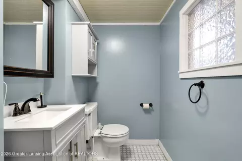 Bath - 719 Williams St, Williamston, MI 48895 photo 2 of 2