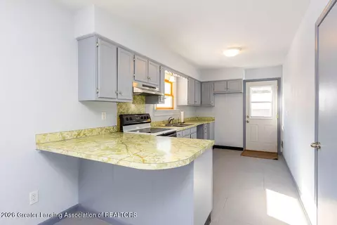 6266 E Clark Rd, Bath, MI 48808 photo 10