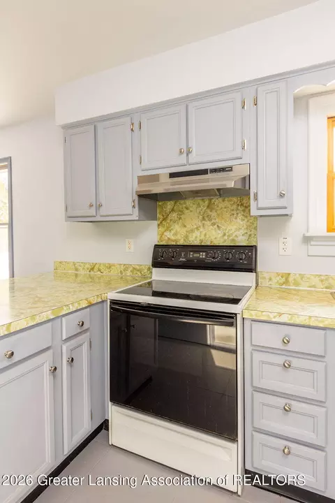 6266 E Clark Rd, Bath, MI 48808 photo 13