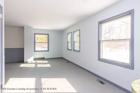 6266 E Clark Rd, Bath, MI 48808 photo 9