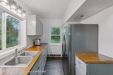 427 E Ash St, Mason, MI 48854 photo 13