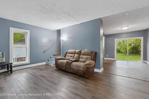 427 E Ash St, Mason, MI 48854 photo 10