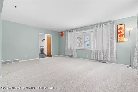 Living - 1218 Pine St, Grand Ledge, MI 48837 photo 1 of 6