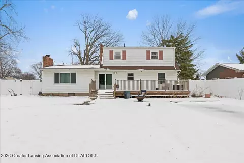 Exterior - 1218 Pine St, Grand Ledge, MI 48837 photo 5 of 6