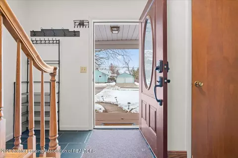 Entry Way - 1218 Pine St, Grand Ledge, MI 48837 photo 1 of 2