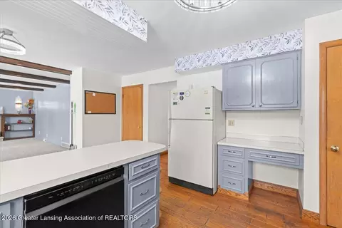 Kitchen - 1218 Pine St, Grand Ledge, MI 48837 photo 4 of 4
