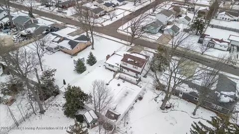 View/Area - 1218 Pine St, Grand Ledge, MI 48837 photo 7 of 10