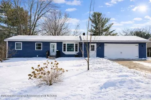 4027 Franklin Rd, Jackson, MI 49203