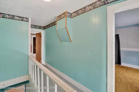 Entry Way - 132 Washington St, Maple Rapids, MI 48853 photo 1 of 2