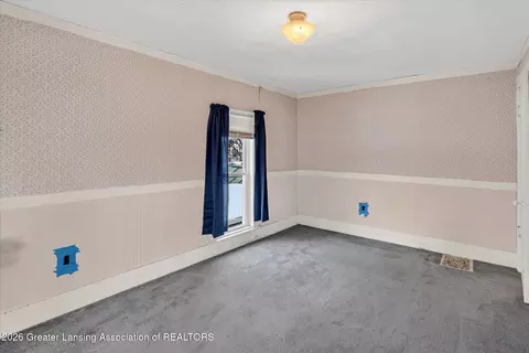 Bedroom - 132 Washington St, Maple Rapids, MI 48853 photo 6 of 9