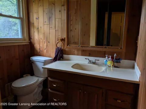 Bath - 8876 E State Rd, Haslett, MI 48840 photo 1 of 2