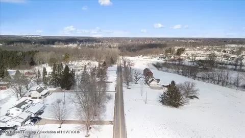 View/Area - 14211 Myers Rd, Dewitt, MI 48820 photo 6 of 7