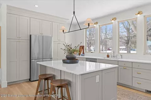 Kitchen - 14211 Myers Rd, Dewitt, MI 48820 photo 8 of 8