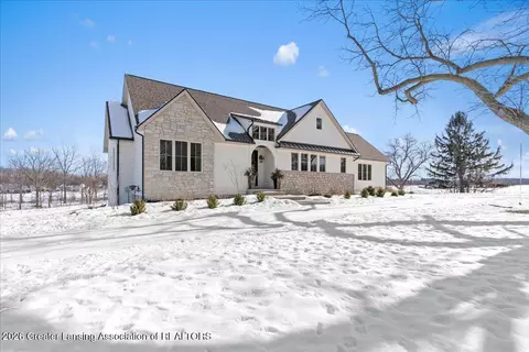 Exterior - 14211 Myers Rd, Dewitt, MI 48820 photo 2 of 8