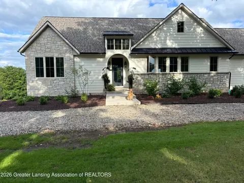 Exterior - 14211 Myers Rd, Dewitt, MI 48820 photo 6 of 8