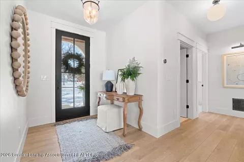 Entry Way - 14211 Myers Rd, Dewitt, MI 48820 photo 1 of 1