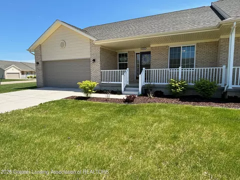 1716 Heritage Way, Mount Pleasant, MI 48858