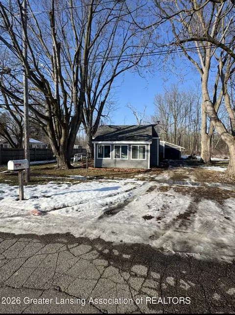 249 Elm St, Elsie, MI 48831