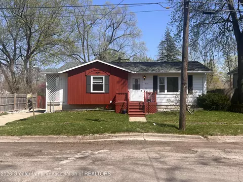 615 Broadway Ave, Owosso, MI 48867