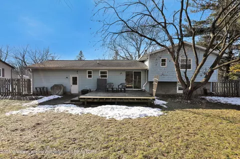 Exterior - 2414 Pine Tree Rd, Holt, MI 48842 photo 3 of 4