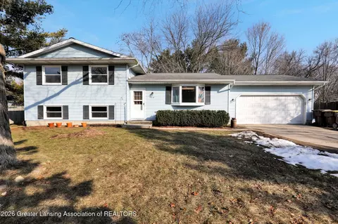 Exterior - 2414 Pine Tree Rd, Holt, MI 48842 photo 2 of 4