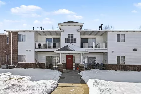 1105 Carom Cir, Mason, MI 48854