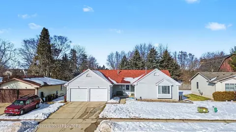 1114 N Chimney Hill Dr, Dewitt, MI 48820 photo 29