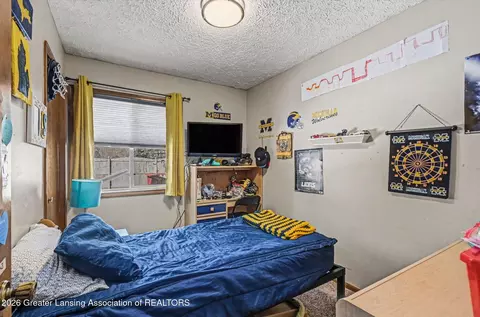 1114 N Chimney Hill Dr, Dewitt, MI 48820 photo 13
