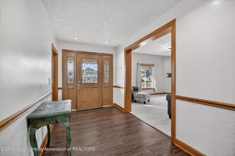 Entry Way - 11059 W Second, Fowler, MI 48835 photo 2 of 3