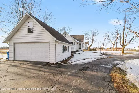 Exterior - 6819 Brooklyn Rd, Jackson, MI 49201 photo 4 of 4