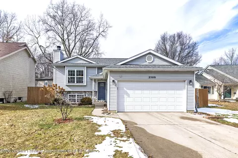 Exterior - 2500 Skye Rd, Lansing, MI 48911 photo 2 of 14