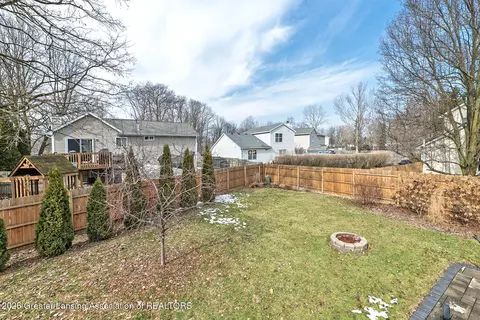 Exterior - 2500 Skye Rd, Lansing, MI 48911 photo 11 of 14