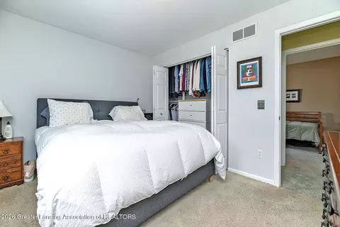 Bedroom - 2500 Skye Rd, Lansing, MI 48911 photo 2 of 5
