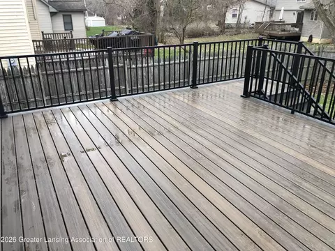 Exterior - 2500 Skye Rd, Lansing, MI 48911 photo 5 of 14