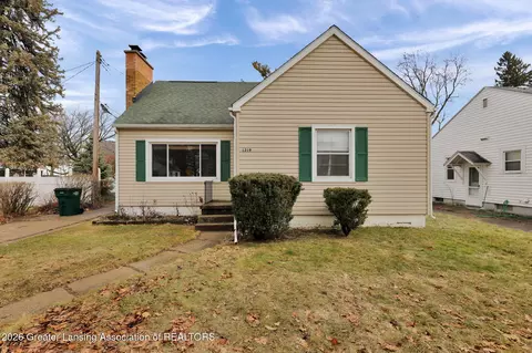 1319 Pico Ave, Lansing, MI 48910