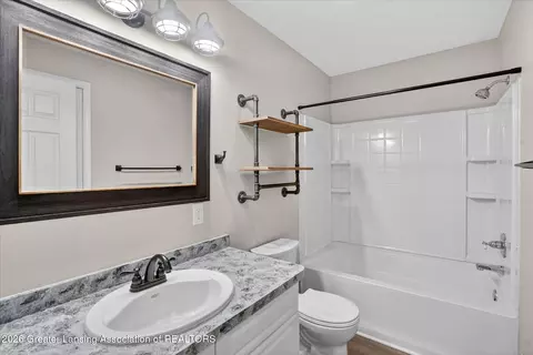 Bath - 6902 E Clark Rd, Bath, MI 48808 photo 3 of 3