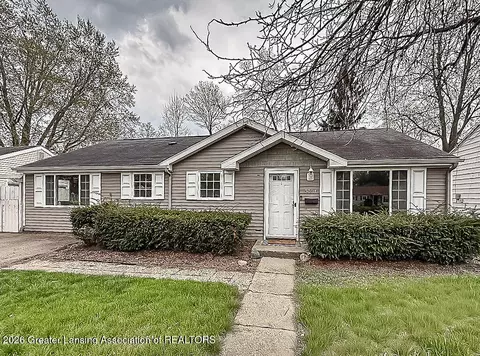 3003 Timber Dr, Lansing, MI 48917