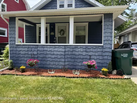 723 N Francis Ave, Lansing, MI 48912