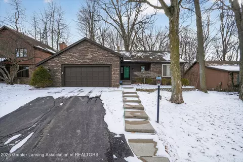 4419 Comanche Dr, Okemos, MI 48864