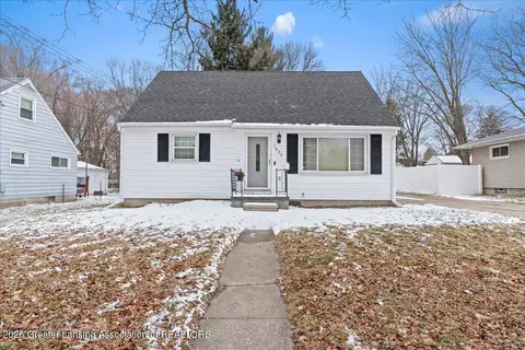 1421 Lamont St, Lansing, MI 48915
