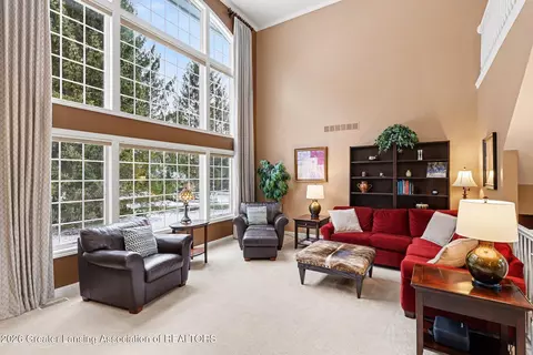 Living - 1605 Stauffer Ln, Dewitt, MI 48820 photo 2 of 4